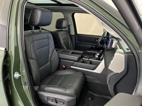 Used 2023 Toyota Tundra Limited AWD/4WD image 21