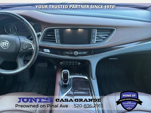 Used 2018 Buick Enclave Avenir w/ Avenir Technology Package image 11