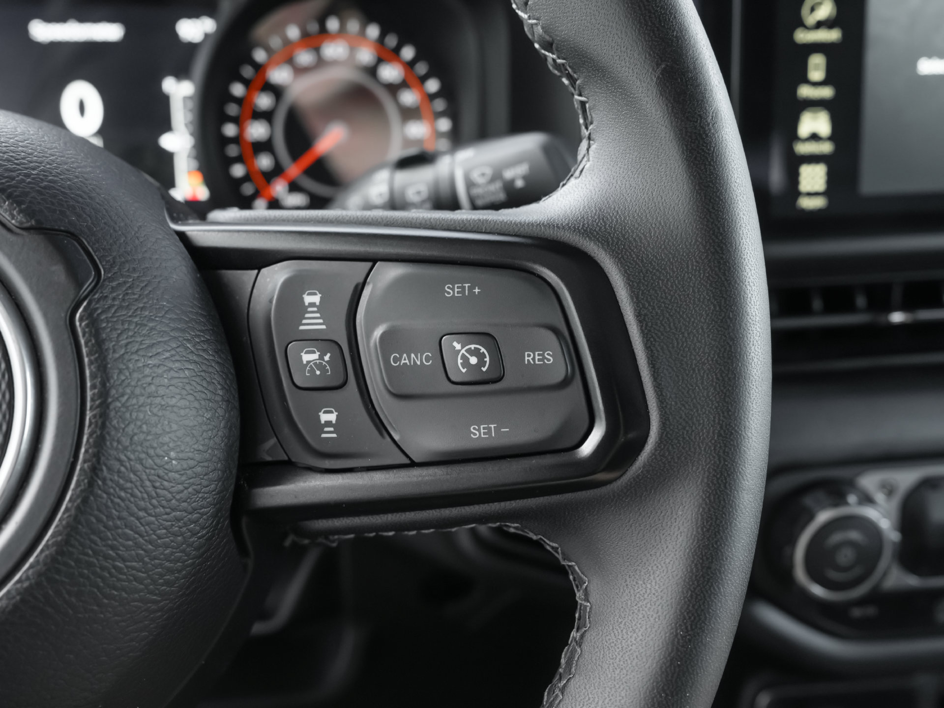 Used 2025 Jeep Wrangler Unlimited Rubicon AWD/4WD image 21