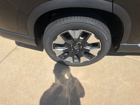 New 2026 Honda Pilot Elite image 13