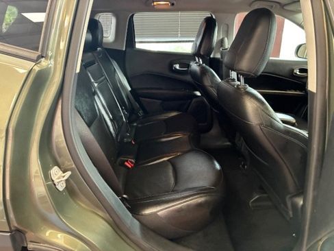 Used 2019 Jeep Compass Limited AWD/4WD image 37