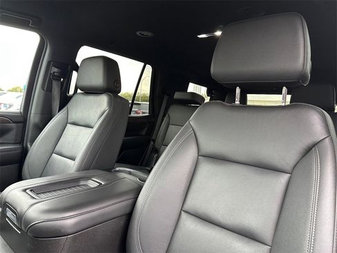 Used 2023 Chevrolet Tahoe LT image 13