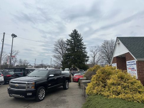 Used 2014 Chevrolet Silverado 1500 High Country w/ High Country Premium Package image 1