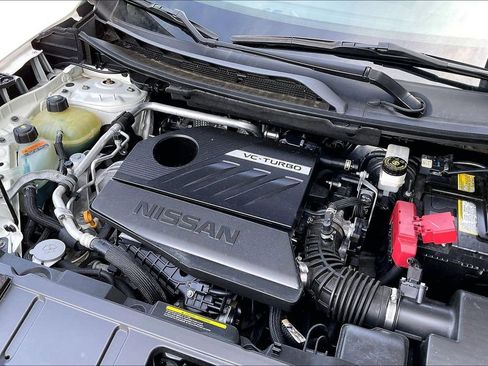 Used 2023 Nissan Rogue Platinum AWD/4WD image 31