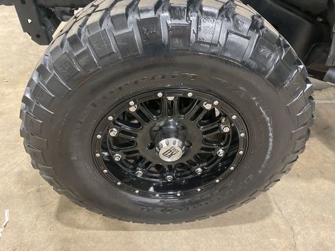 Used 2018 Jeep Wrangler Unlimited Sport S AWD/4WD image 26