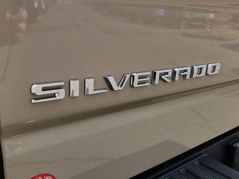 Certified 2022 Chevrolet Silverado 1500 ZR2 w/ Technology Package image 30