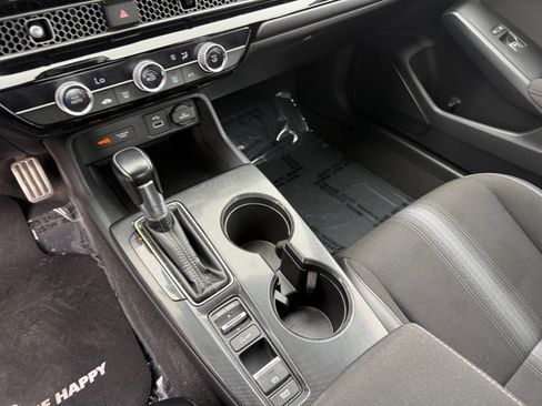 Used 2022 Honda Civic Sport image 13