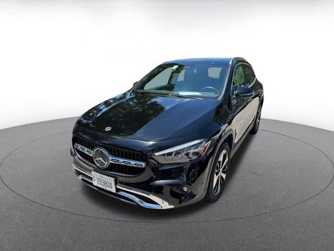Used 2025 Mercedes-Benz GLA 250 image 4