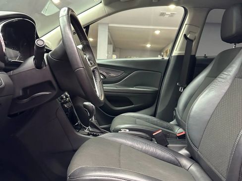 Used 2017 Buick Encore Preferred w/ Experience Buick Package image 9