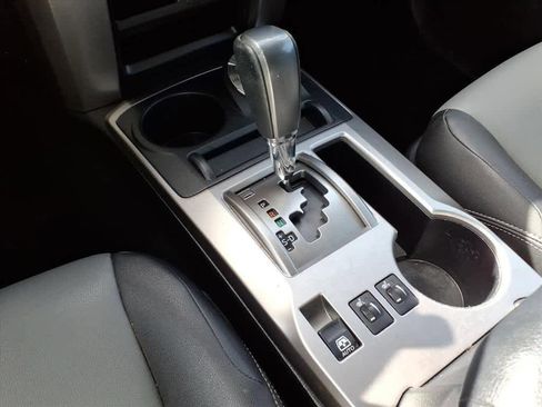 Used 2014 Toyota 4Runner SR5 Premium image 23