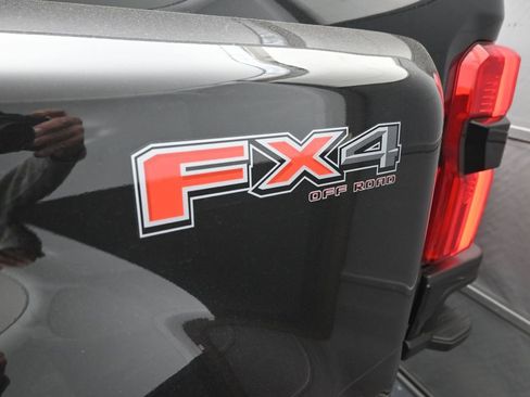 New 2026 Ford F450 Platinum image 23