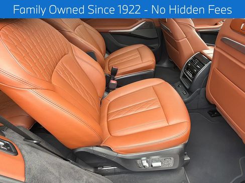 Used 2023 BMW X7 xDrive40i w/ Executive Package AWD/4WD image 15