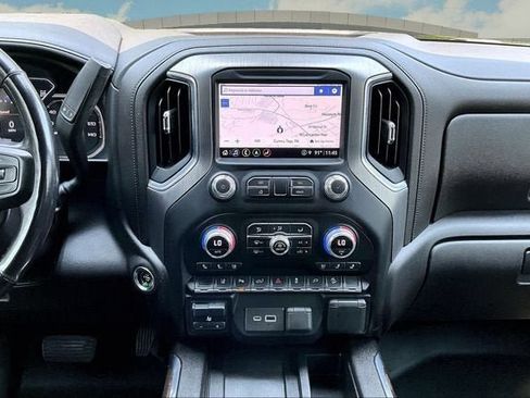 Used 2021 GMC Sierra 2500 Denali w/ Denali Ultimate Package AWD/4WD image 6