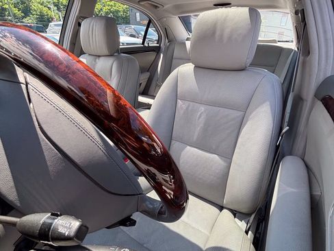 Used 2013 Mercedes-Benz S 550 image 11