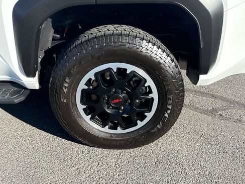 Used 2025 Toyota 4Runner TRD Off-Road Premium w/ Tow Technology Package AWD/4WD image 7