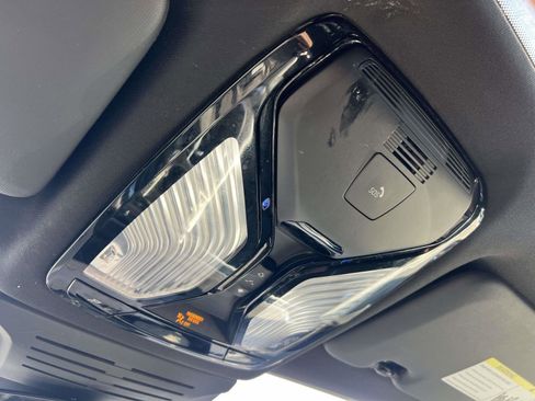 Used 2024 BMW X5 xDrive40i image 34