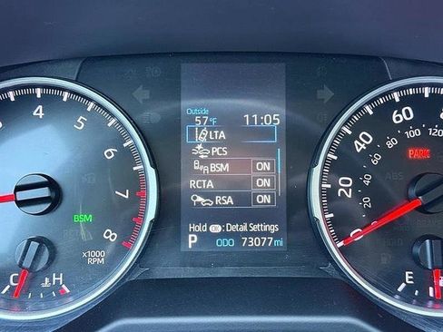 Used 2022 Toyota RAV4 XLE image 38