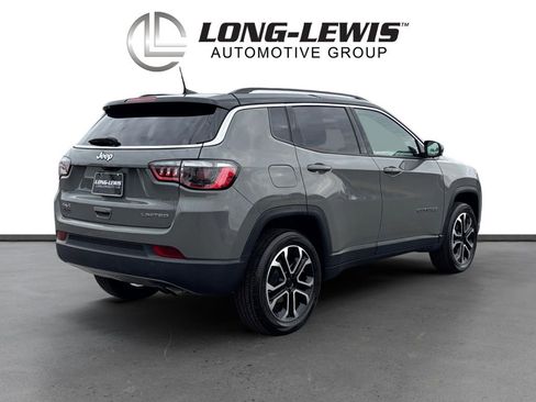 Used 2022 Jeep Compass Limited image 7