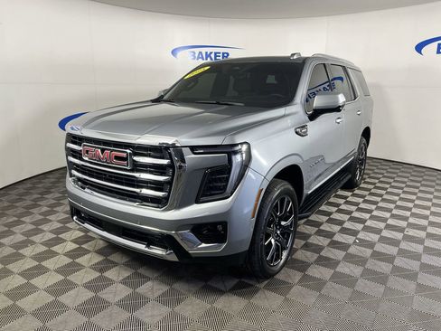 Certified 2025 GMC Yukon Elevation w/ Elevation Premium Package AWD/4WD image 1