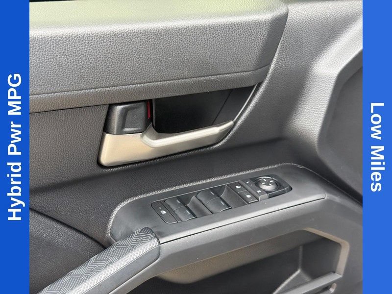 Used 2024 Toyota Tacoma TRD Sport AWD/4WD image 18