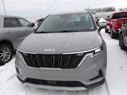 Used 2023 Kia Carnival EX