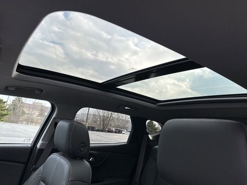 Used 2024 Chevrolet Blazer LT w/ Sound & Technology Package image 10