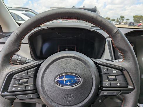 New 2026 Subaru Crosstrek 2.5i Limited w/ Crosstrek Mirror Package AWD/4WD image 25