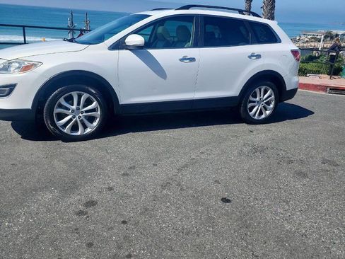 Used 2011 MAZDA CX-9 Grand Touring w/ Moonroof & Bose Audio Pkg image 1