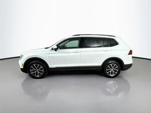 Used 2020 Volkswagen Tiguan SE w/ Panoramic Sunroof Package AWD/4WD image 4