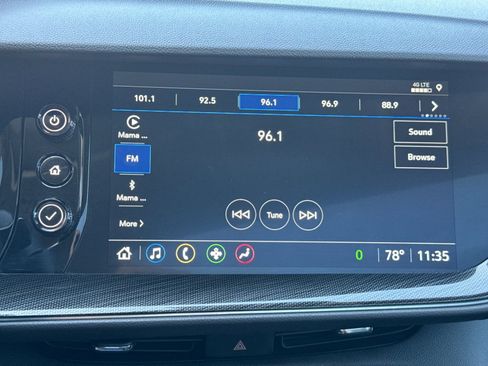 Used 2022 Buick Envision Essence w/ Sport Touring Package FWD image 20