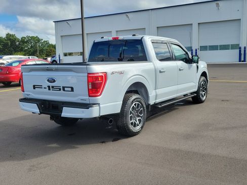 Certified 2022 Ford F150 XLT w/ Equipment Group 302A High image 4