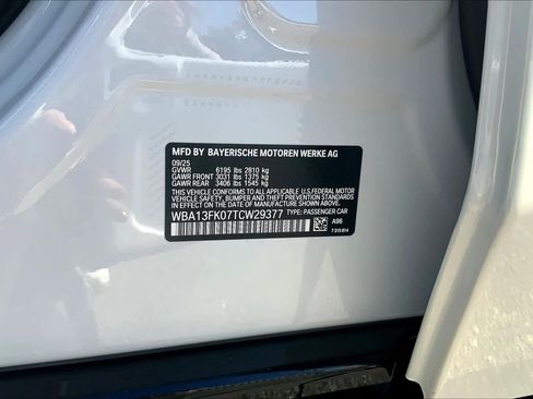 Used 2026 BMW 550e xDrive w/ Executive Package image 18