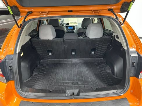 Used 2019 Subaru Crosstrek 2.0i Premium w/ Moonroof Package AWD/4WD image 27