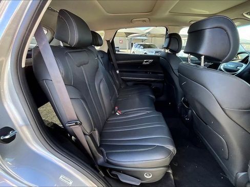 Used 2024 Genesis GV80 3.5T image 37