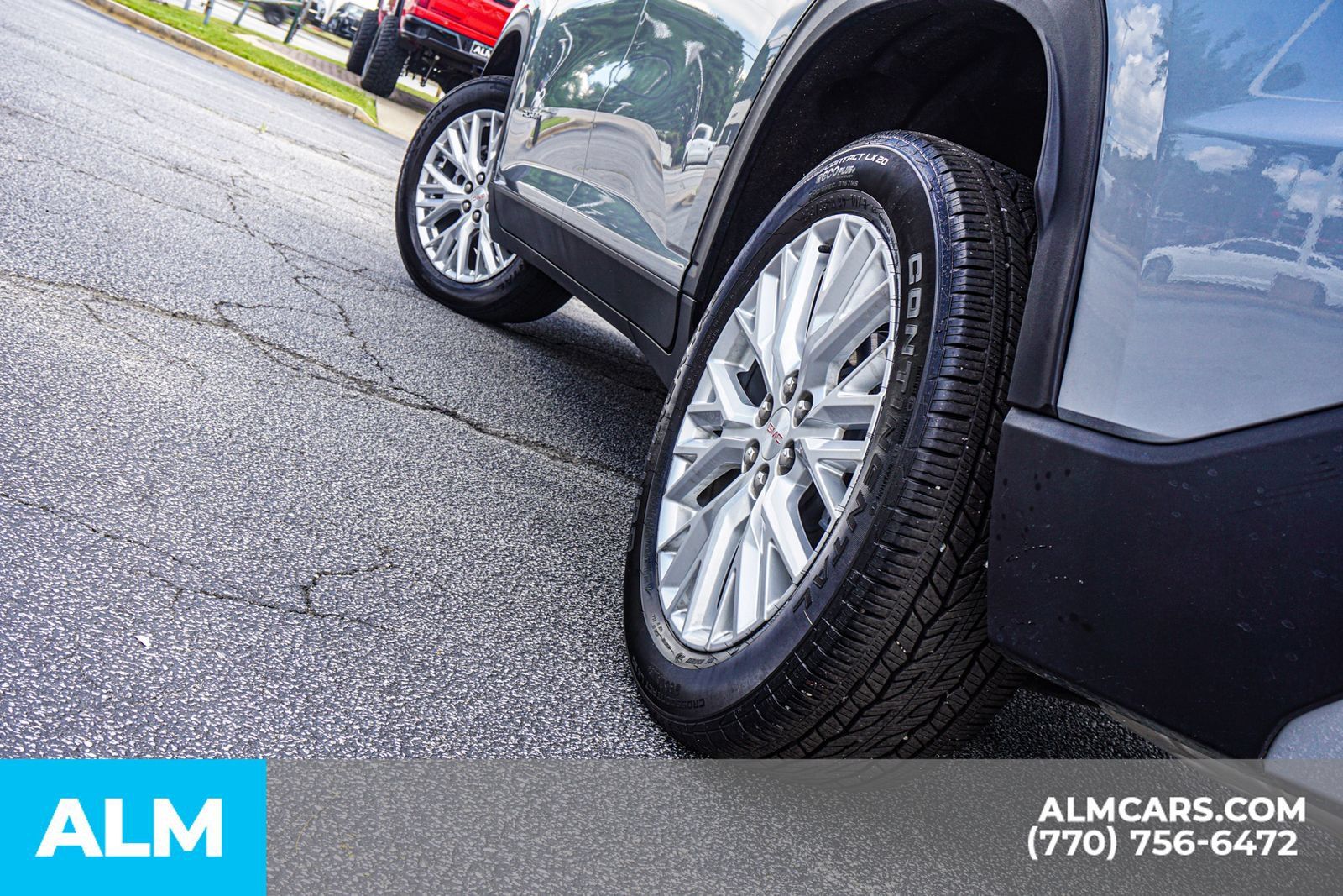 Used 2024 GMC Acadia Elevation w/ Luxury Package FWD image 13