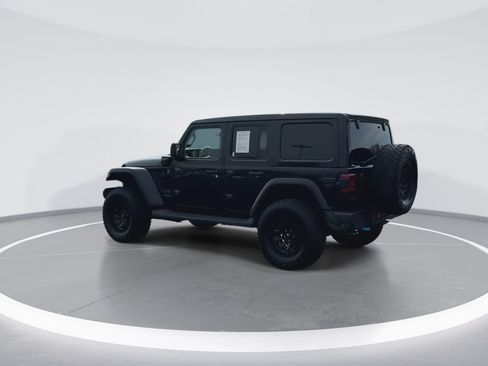 Used 2022 Jeep Wrangler Unlimited Rubicon 4xe AWD/4WD image 6