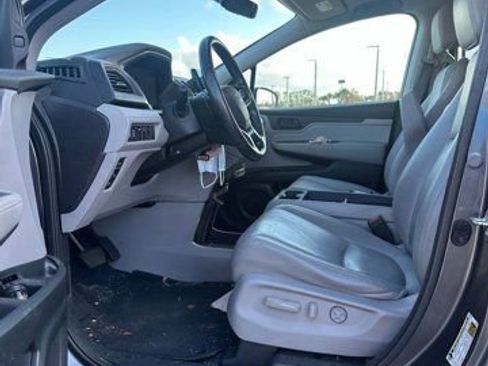 Used 2018 Honda Odyssey EX-L image 6