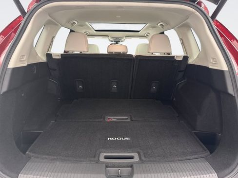Used 2023 Nissan Rogue SL AWD/4WD image 19