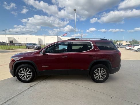 Used 2018 GMC Acadia SLE FWD image 4