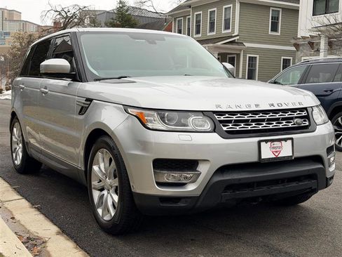 Used 2016 Land Rover Range Rover Sport HSE image 4