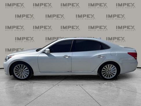 Used 2016 Hyundai Equus Ultimate RWD image 2