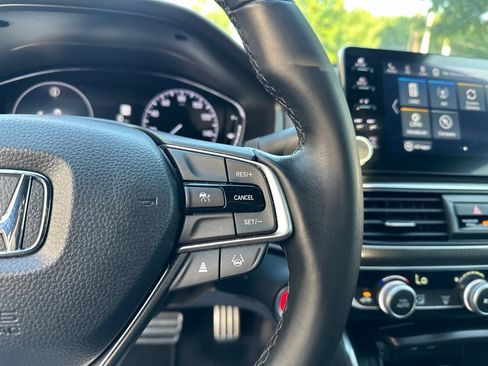 Used 2022 Honda Accord Sport image 30