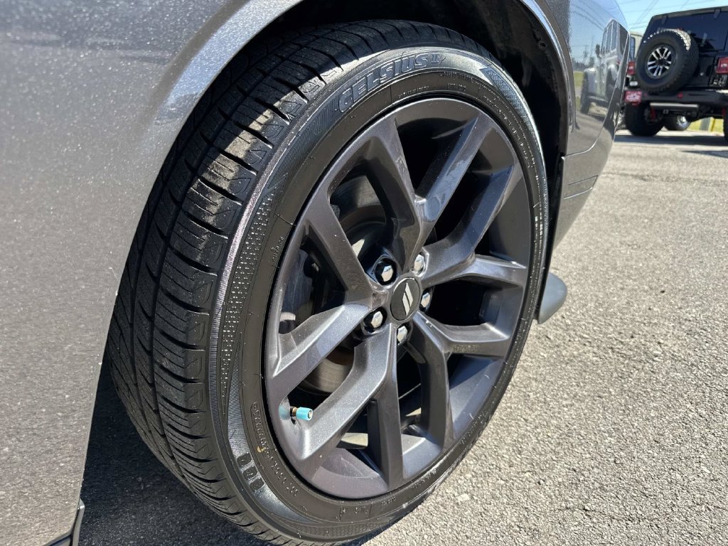 Used 2019 Dodge Challenger R/T w/ Blacktop Package RWD image 33