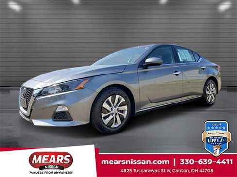 Used 2022 Nissan Altima 2.5 S w/ Driver Assist Package image 1