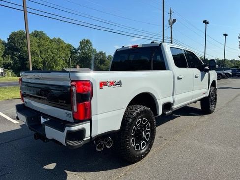 Used 2026 Ford F250 Platinum AWD/4WD image 9