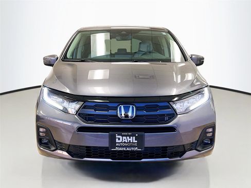 New 2026 Honda Odyssey EX-L image 2