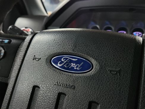 Used 2011 Ford F250 XLT w/ XLT Premium Pkg image 21