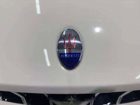 Used 2017 Maserati Levante S AWD/4WD image 53