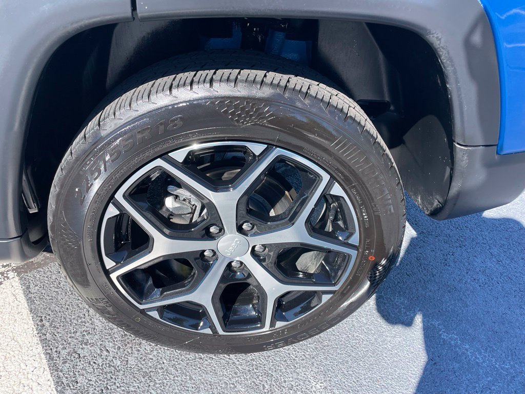 Used 2024 Jeep Compass Limited AWD/4WD image 44