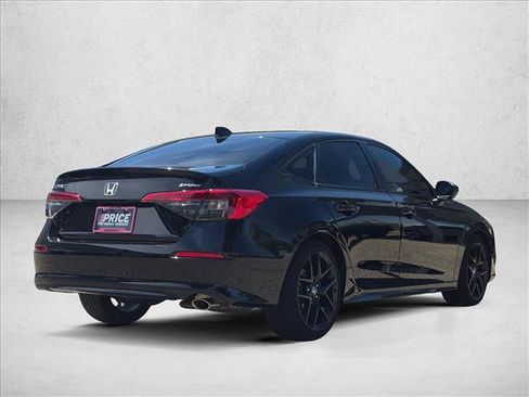 Used 2023 Honda Civic Sport image 5
